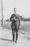 joe1.jpg (85394 bytes)